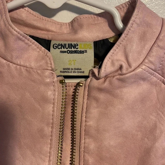 Genuine kids from Oshkosh pink jacket size 2T - Picture 3 of 5